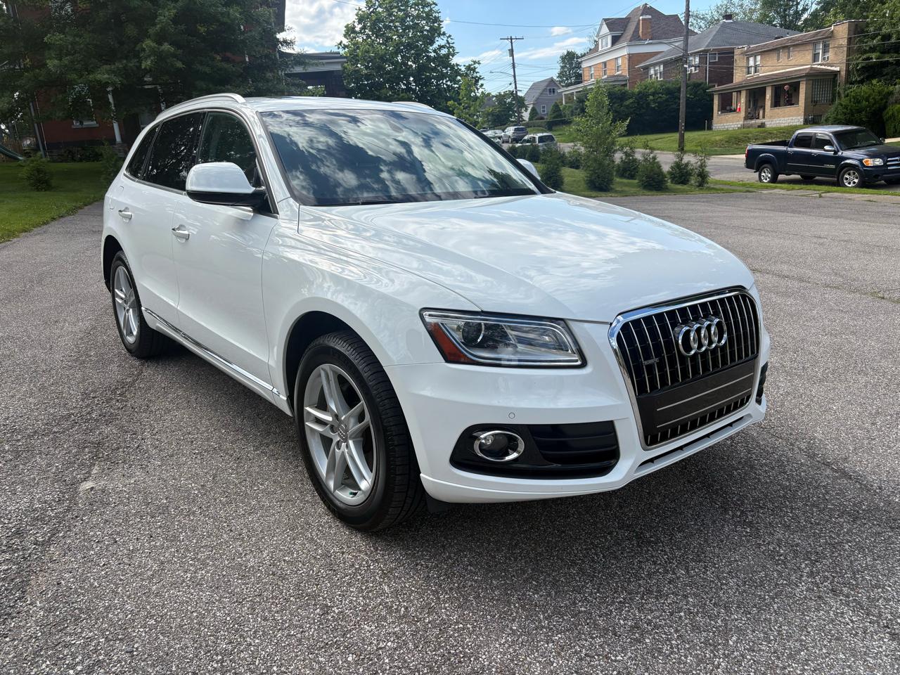 2017 Audi Q5 2.0T quattro tiptronic Premium Plus's photo