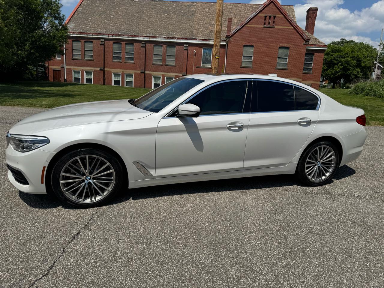 BMW 5-Series 540i xDrive 2018