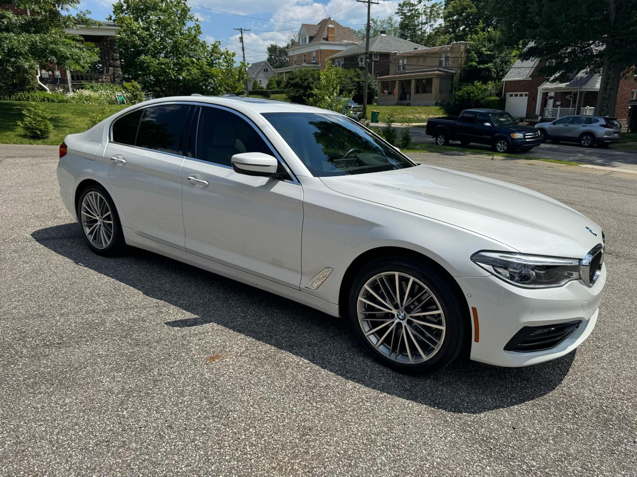 BMW 5-Series 540i xDrive 2018