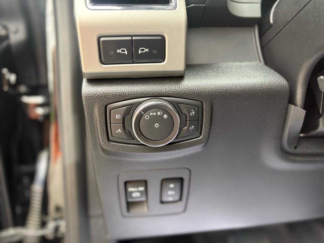 Ford F-150 Lariat SuperCrew 5.5-ft. Bed 4WD 2018