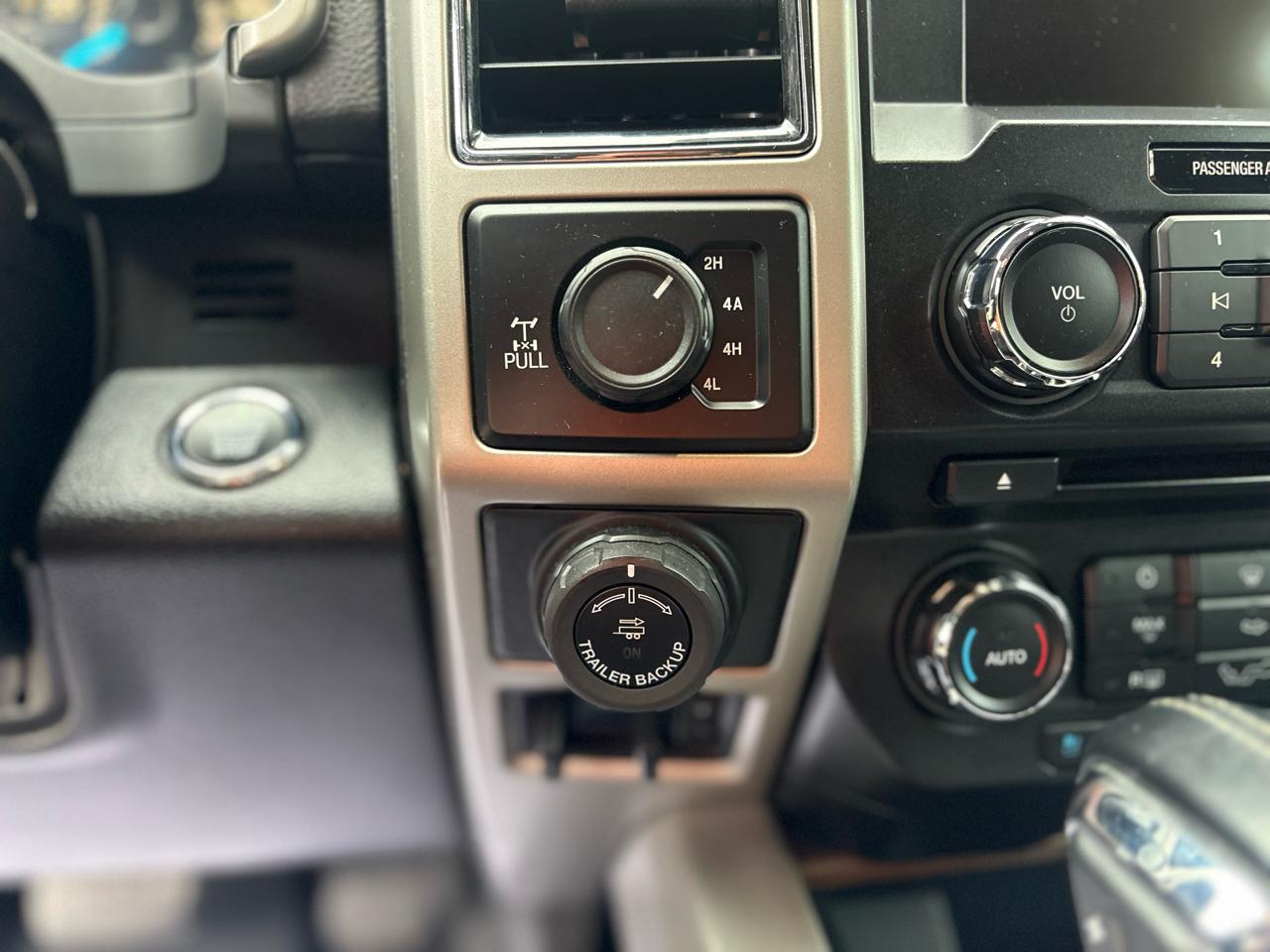 Ford F-150 Lariat SuperCrew 5.5-ft. Bed 4WD 2018