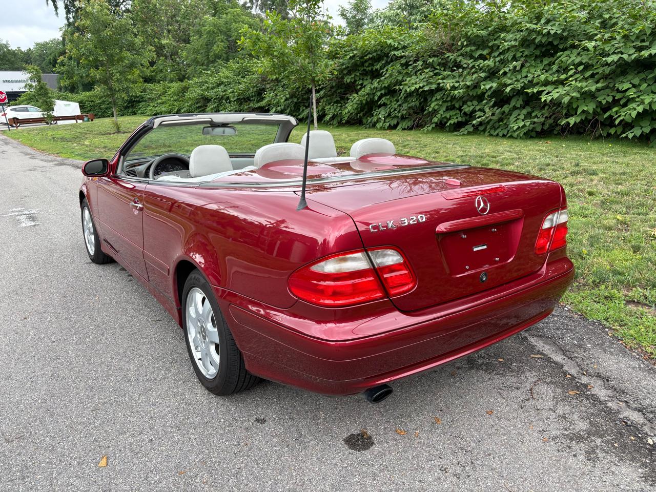 Mercedes-Benz CLK-Class CLK320 Cabriolet 2000