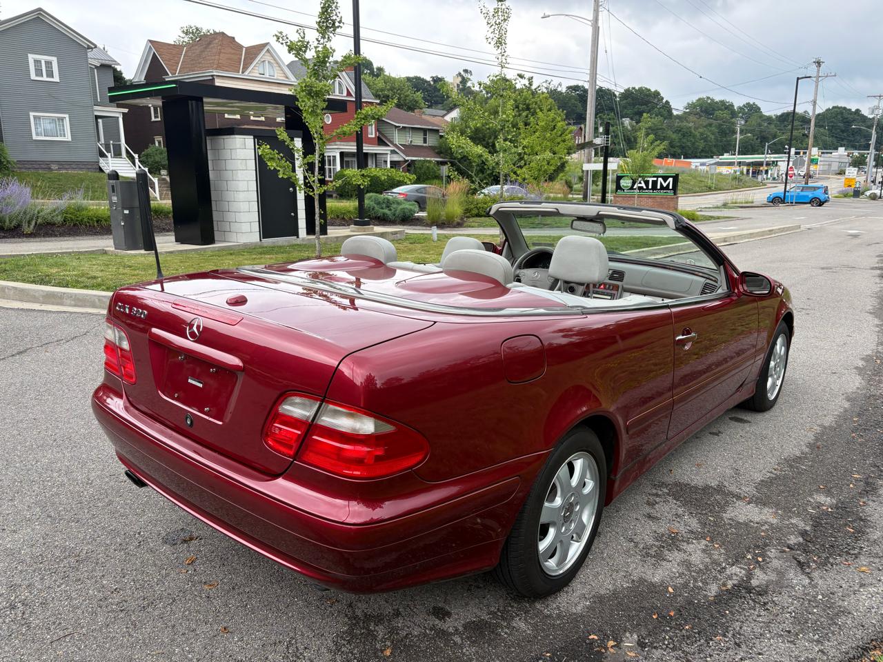 Mercedes-Benz CLK-Class CLK320 Cabriolet 2000