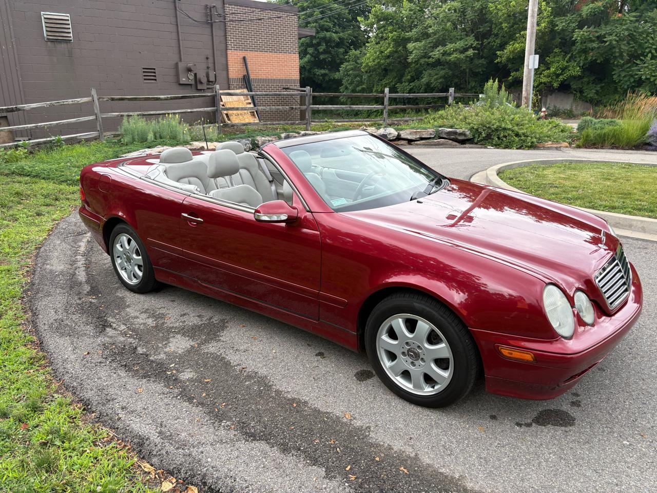 Mercedes-Benz CLK-Class CLK320 Cabriolet 2000
