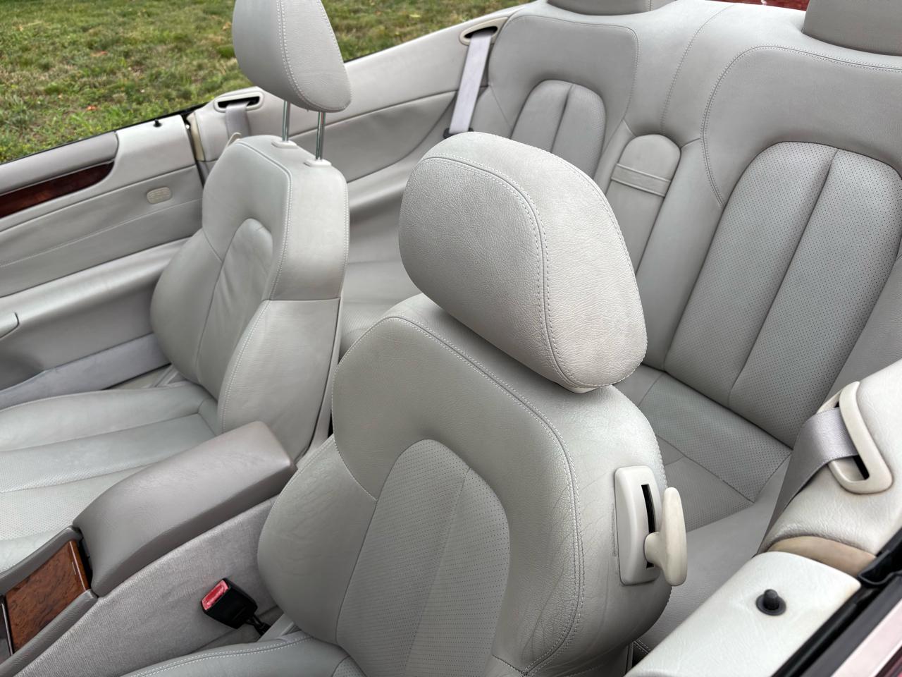 Mercedes-Benz CLK-Class CLK320 Cabriolet 2000