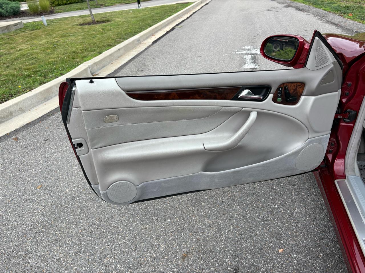 Mercedes-Benz CLK-Class CLK320 Cabriolet 2000