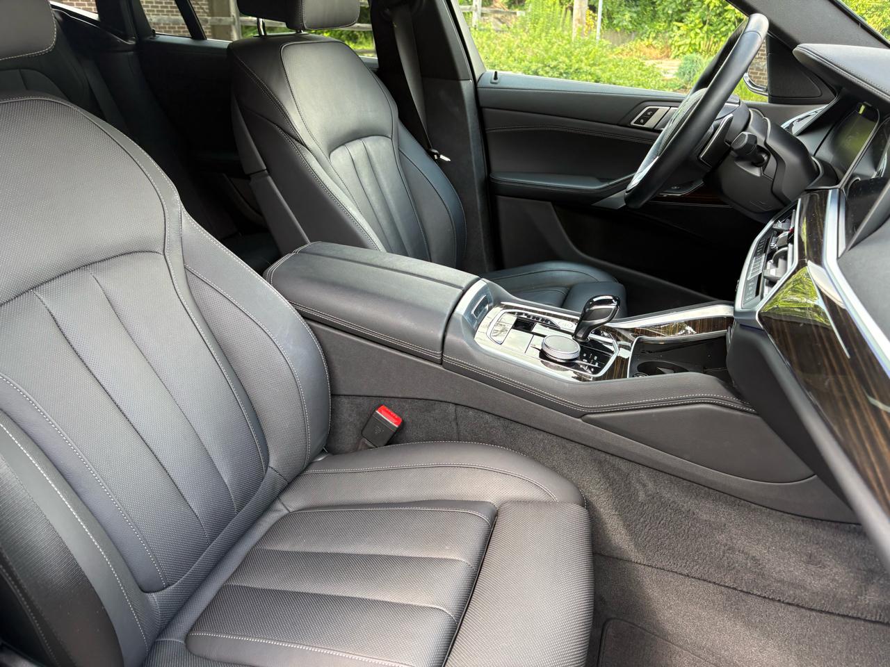 BMW X6 xDrive40i 2021