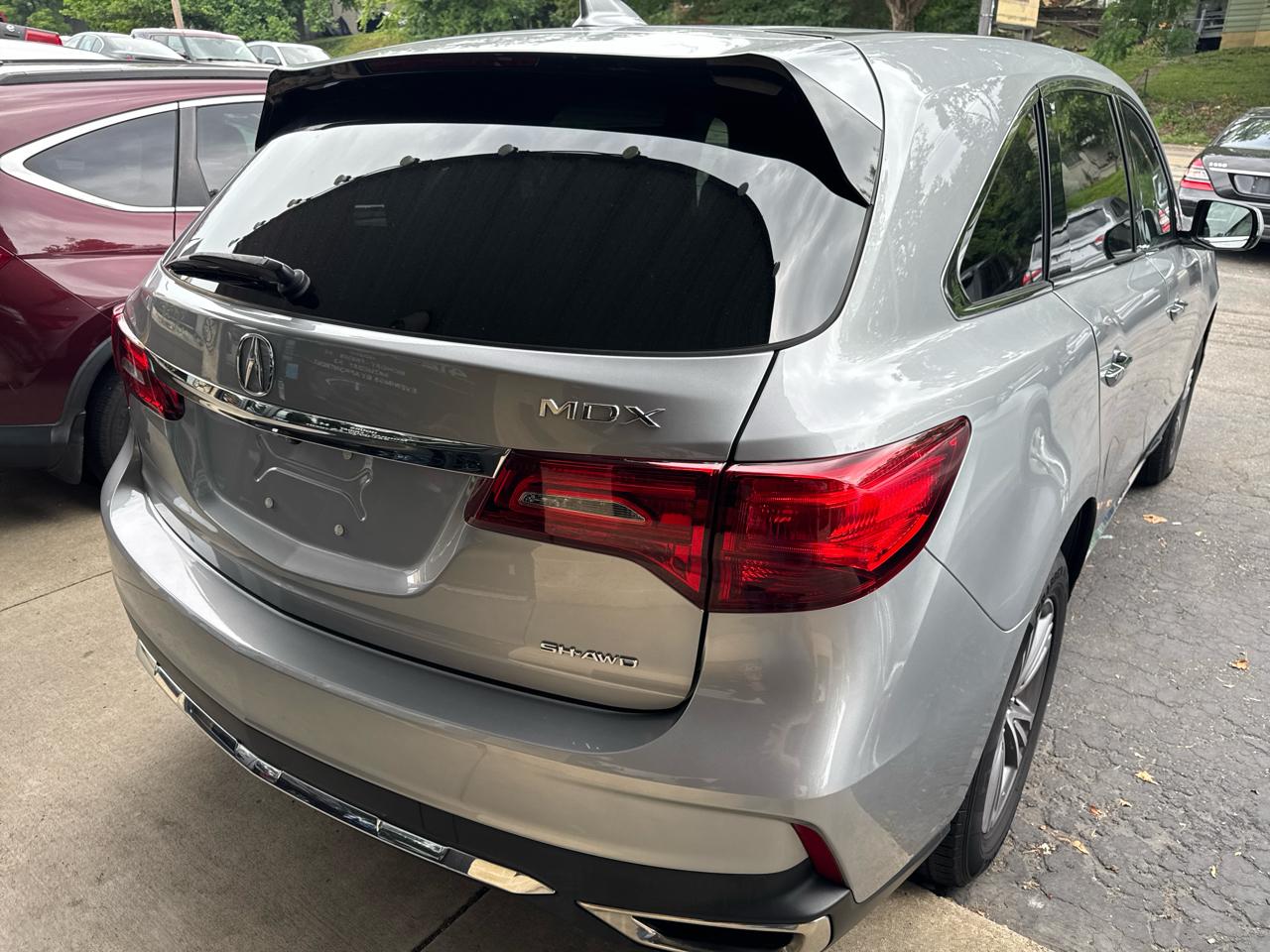 Acura MDX SH-AWD 9-Spd AT 2020