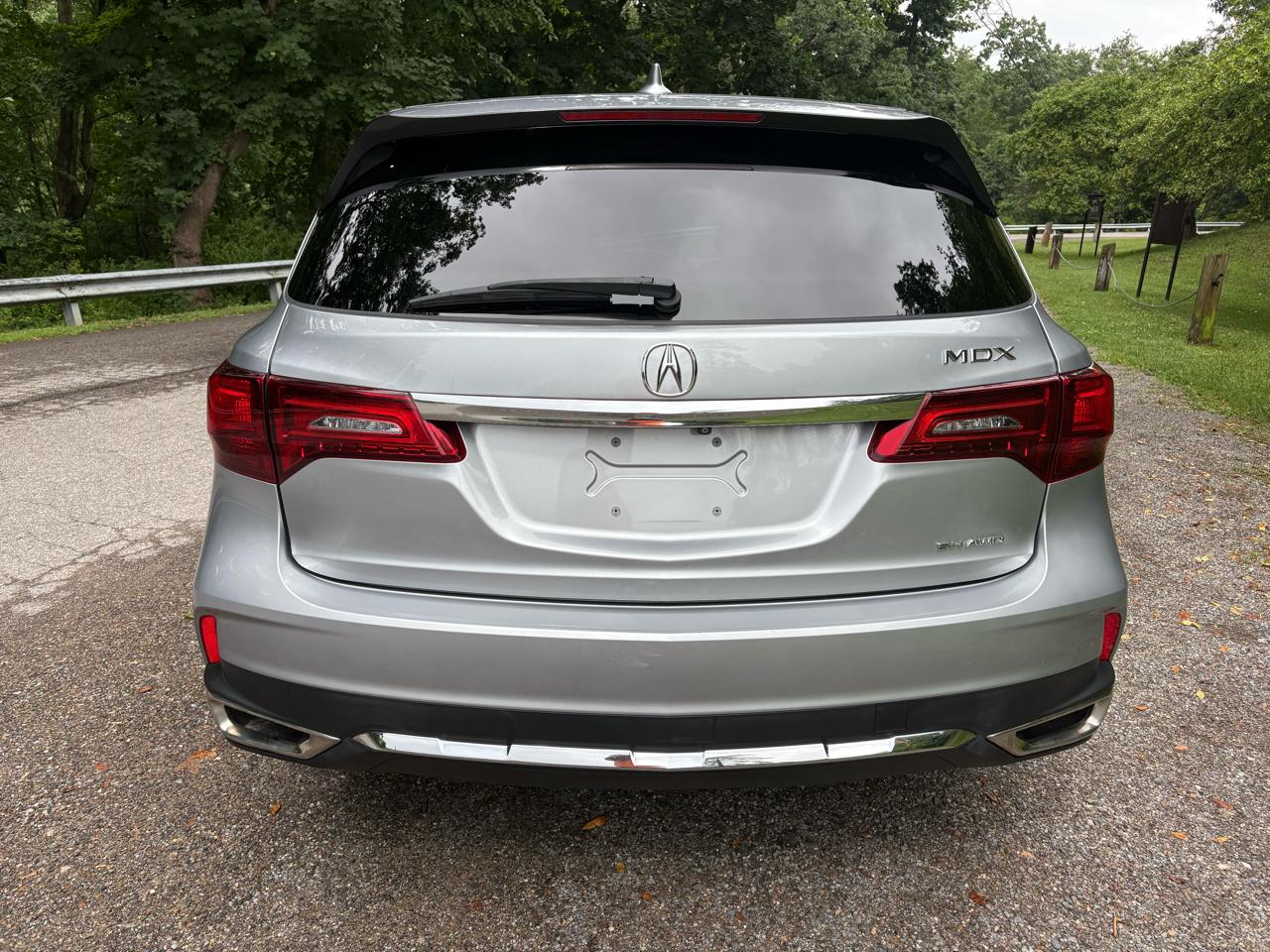 Acura MDX SH-AWD 9-Spd AT 2020