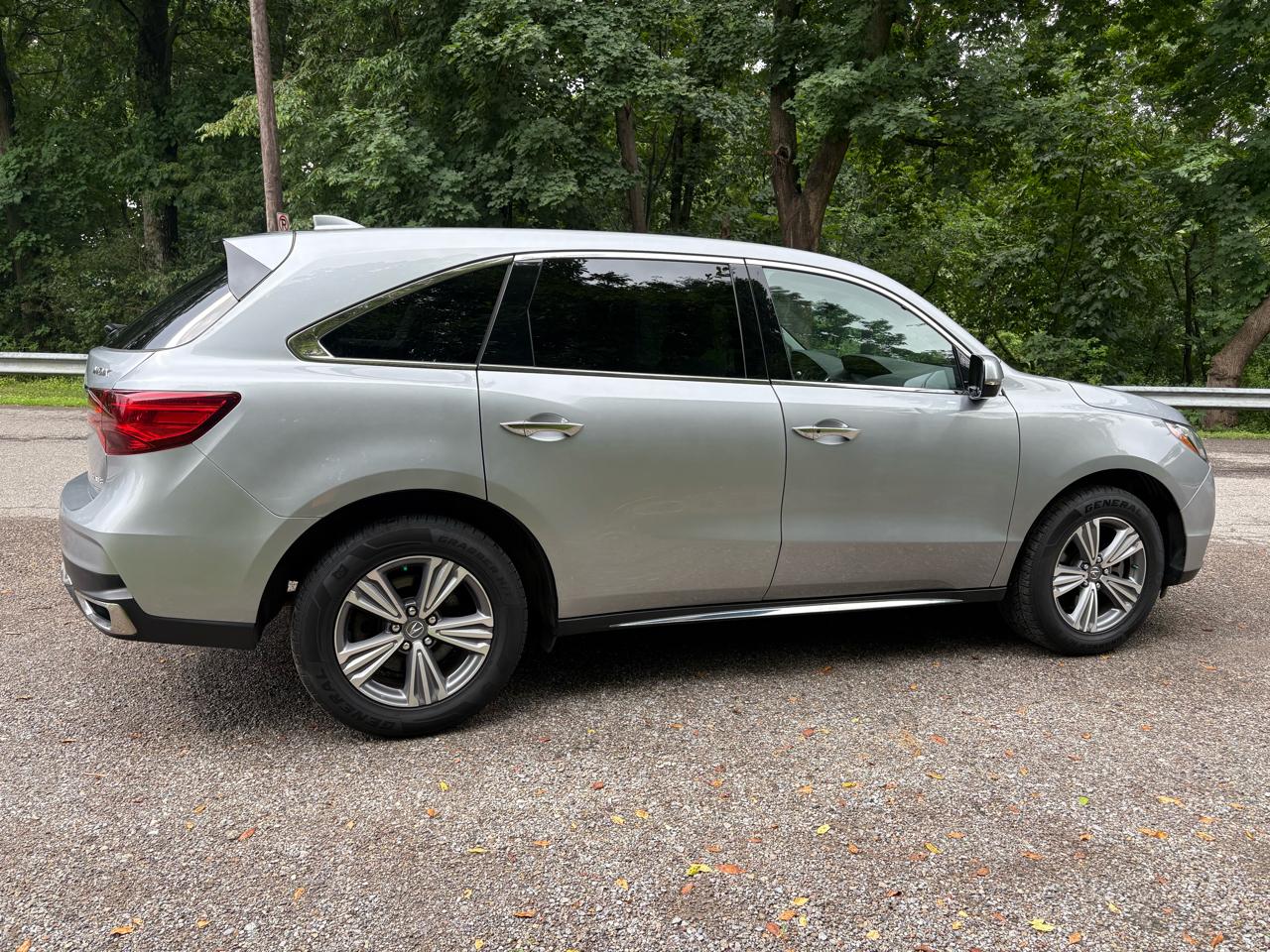 Acura MDX SH-AWD 9-Spd AT 2020