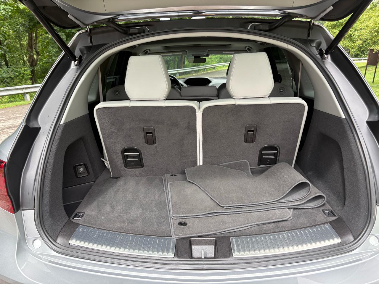 Acura MDX SH-AWD 9-Spd AT 2020
