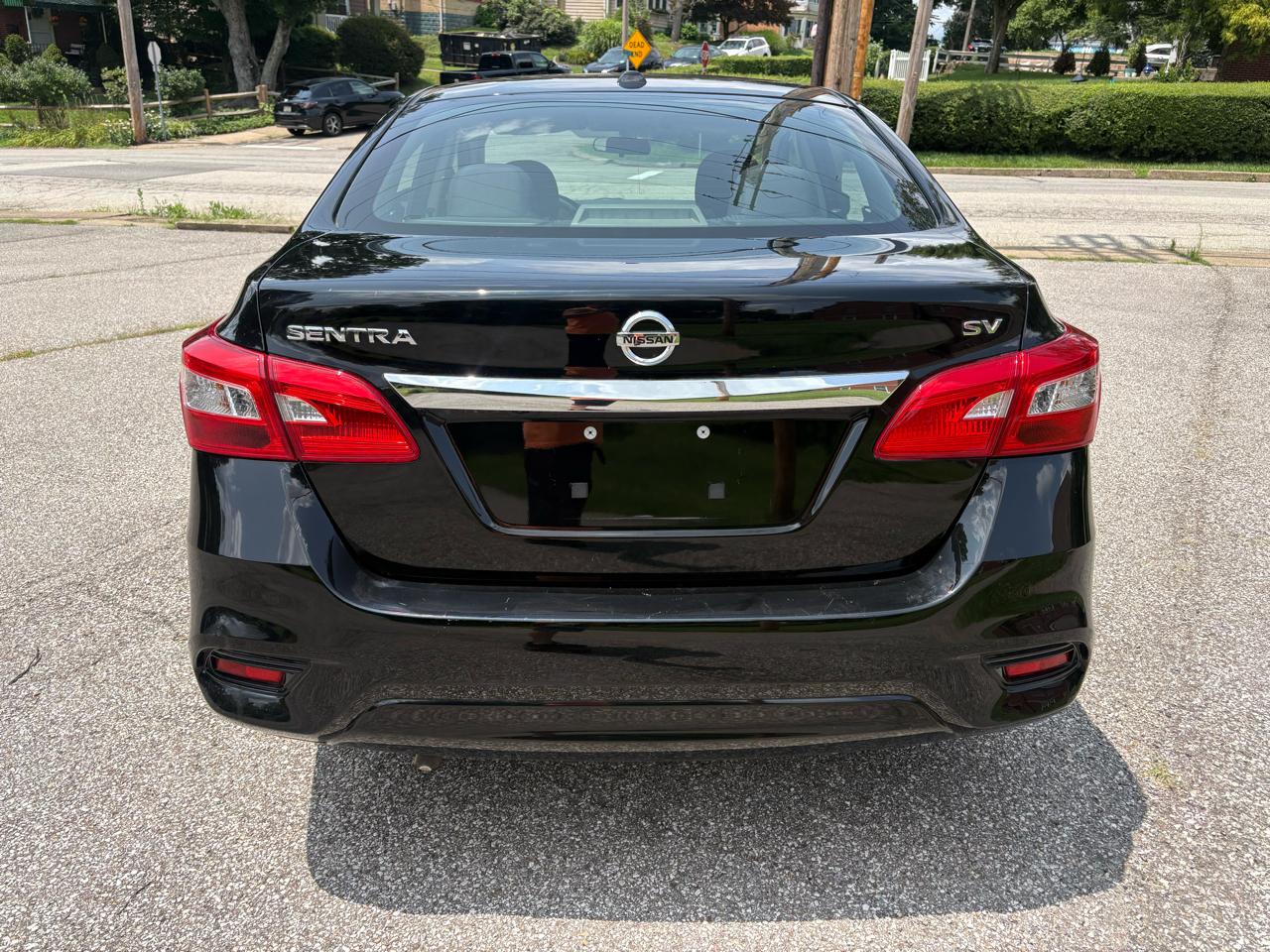 Nissan Sentra S CVT 2018