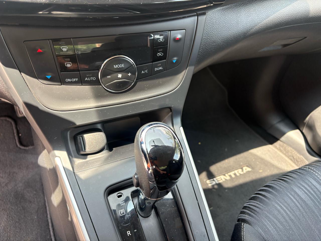 Nissan Sentra S CVT 2018