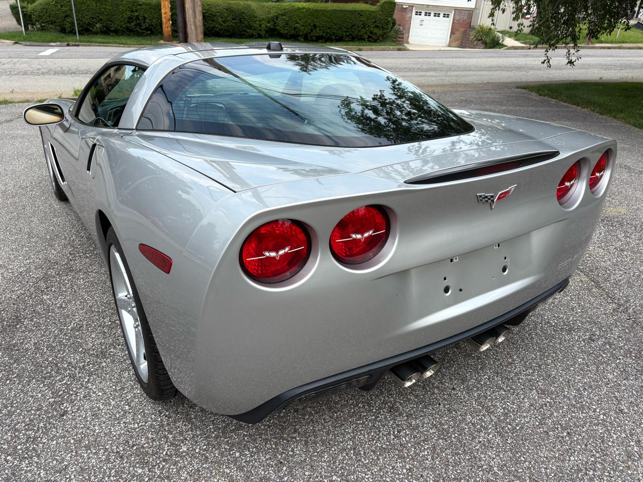 Chevrolet Corvette Coupe 2005