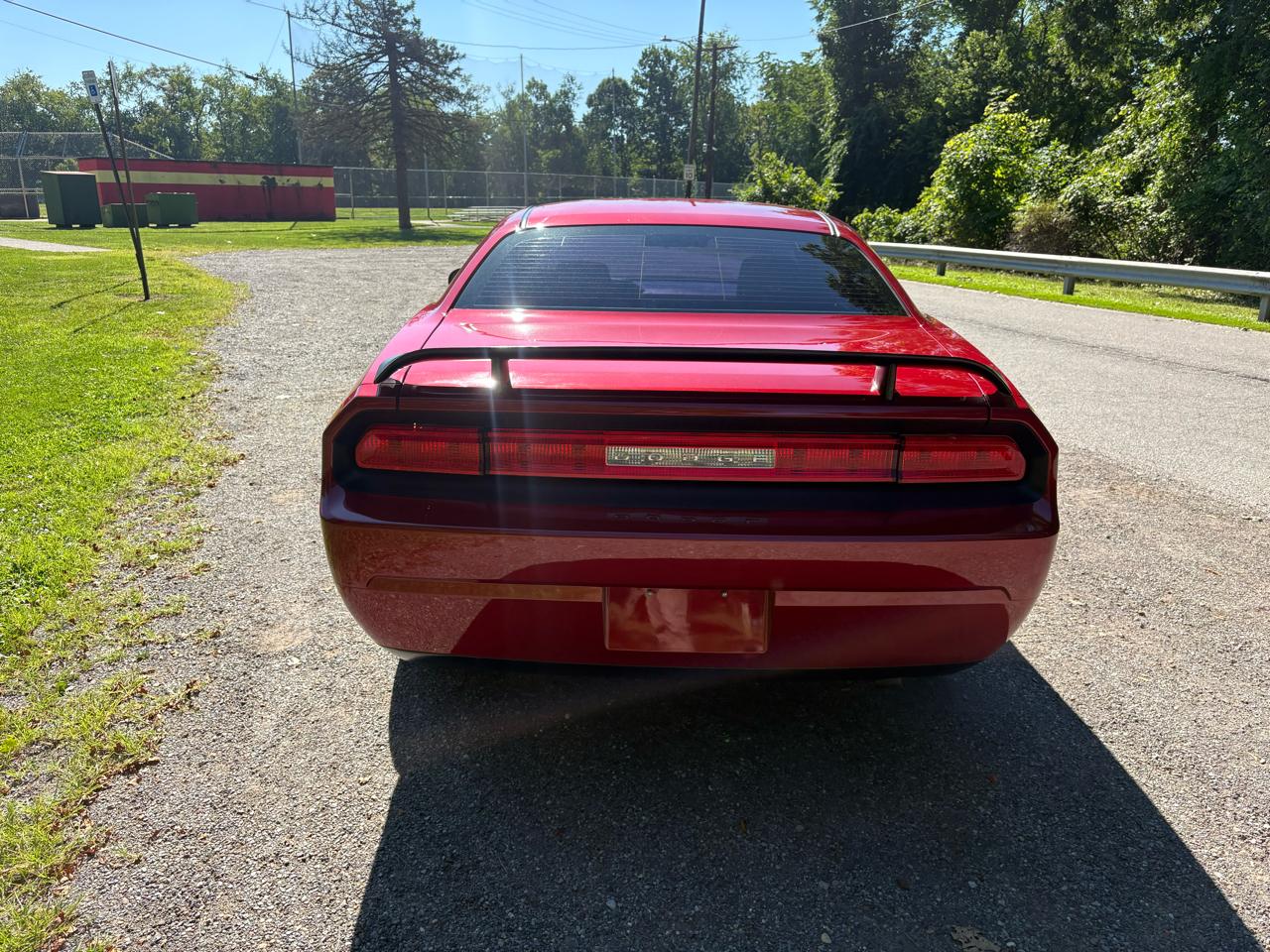 Dodge Challenger SE 2010
