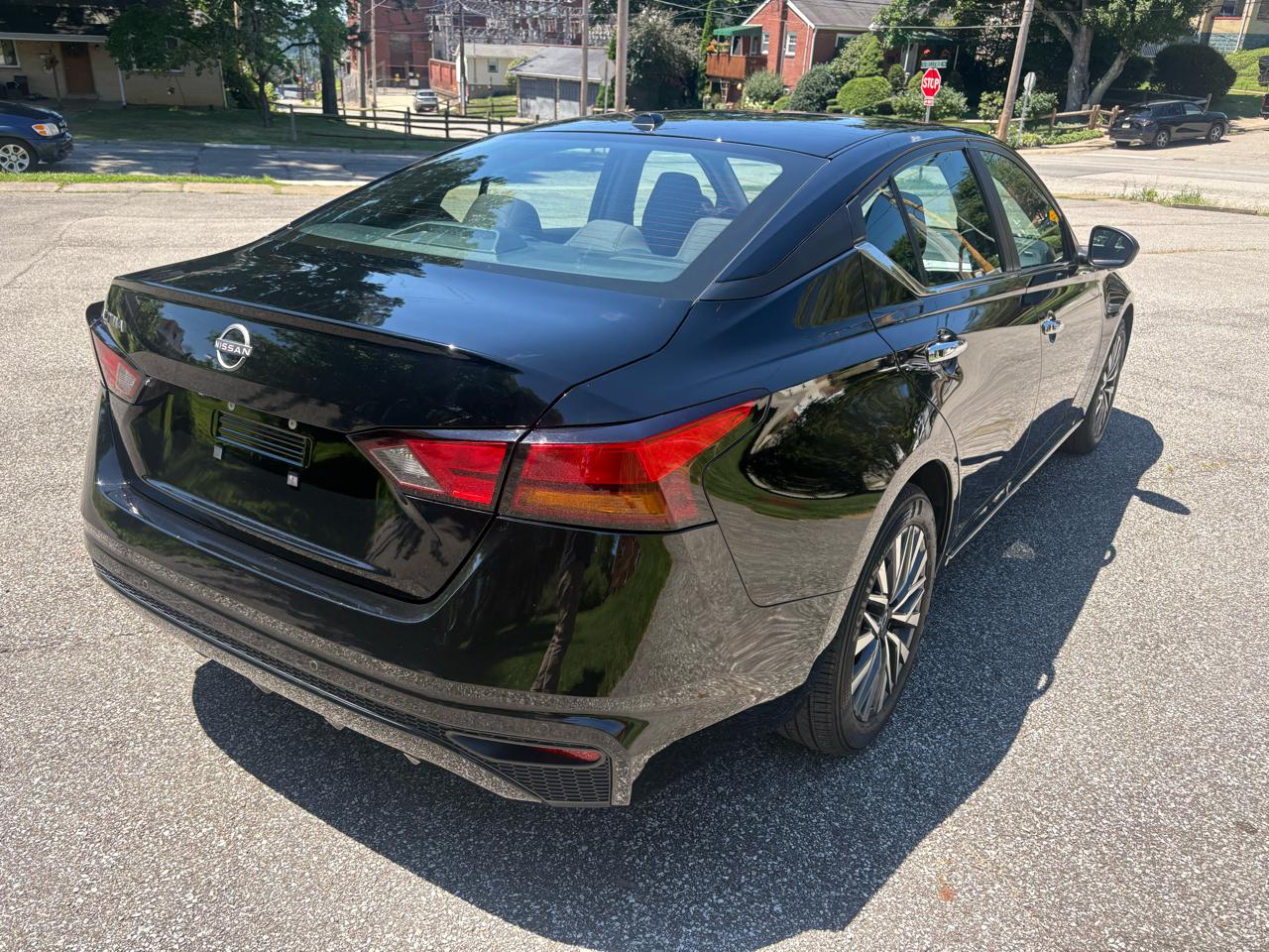 Nissan Altima 2.5 SV 2025