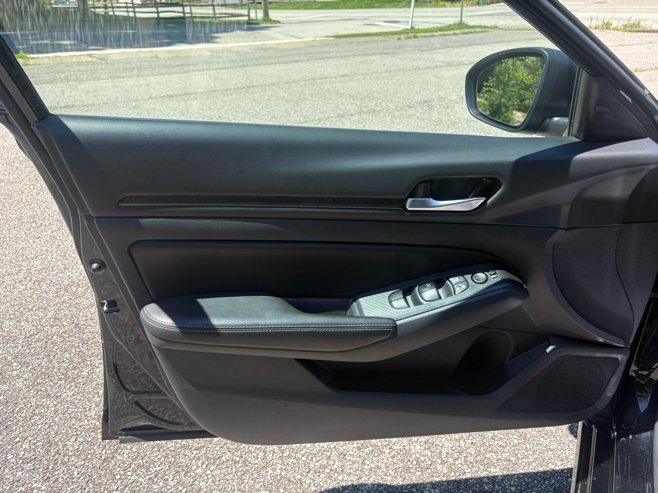Nissan Altima 2.5 SV 2025