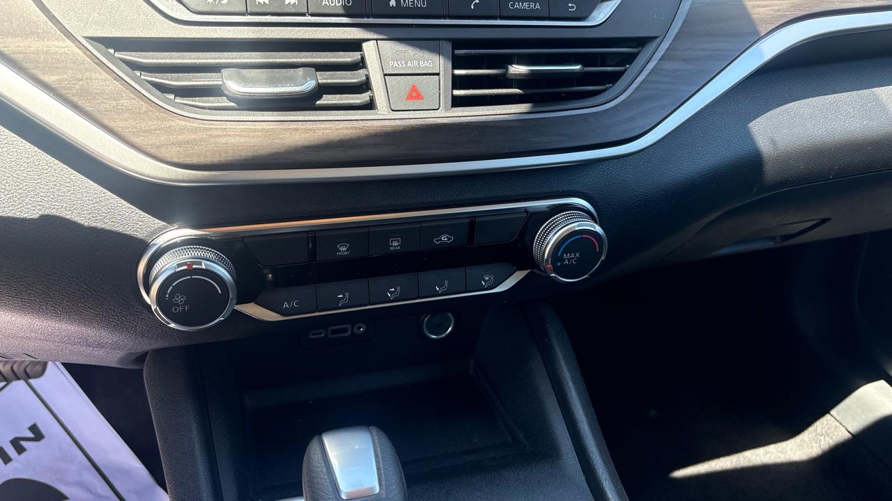 Nissan Altima 2.5 SV 2025