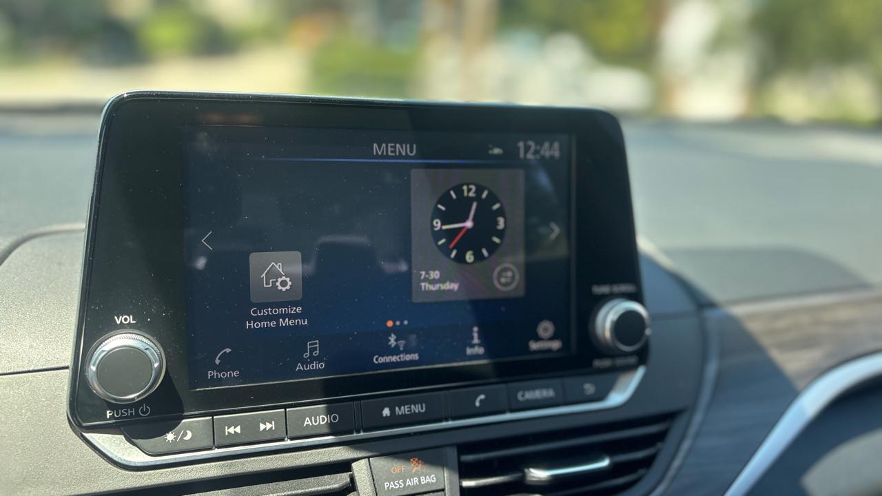 Nissan Altima 2.5 SV 2025