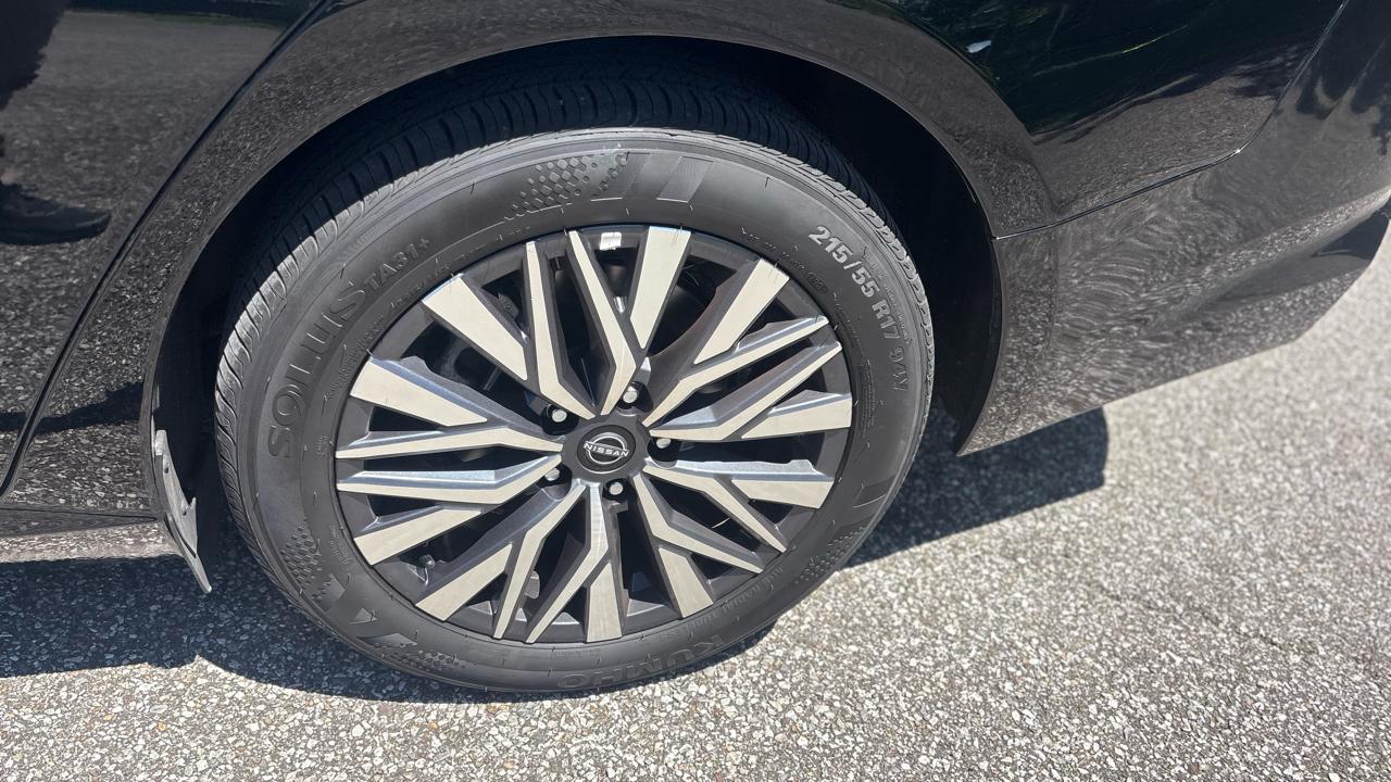 Nissan Altima 2.5 SV 2025
