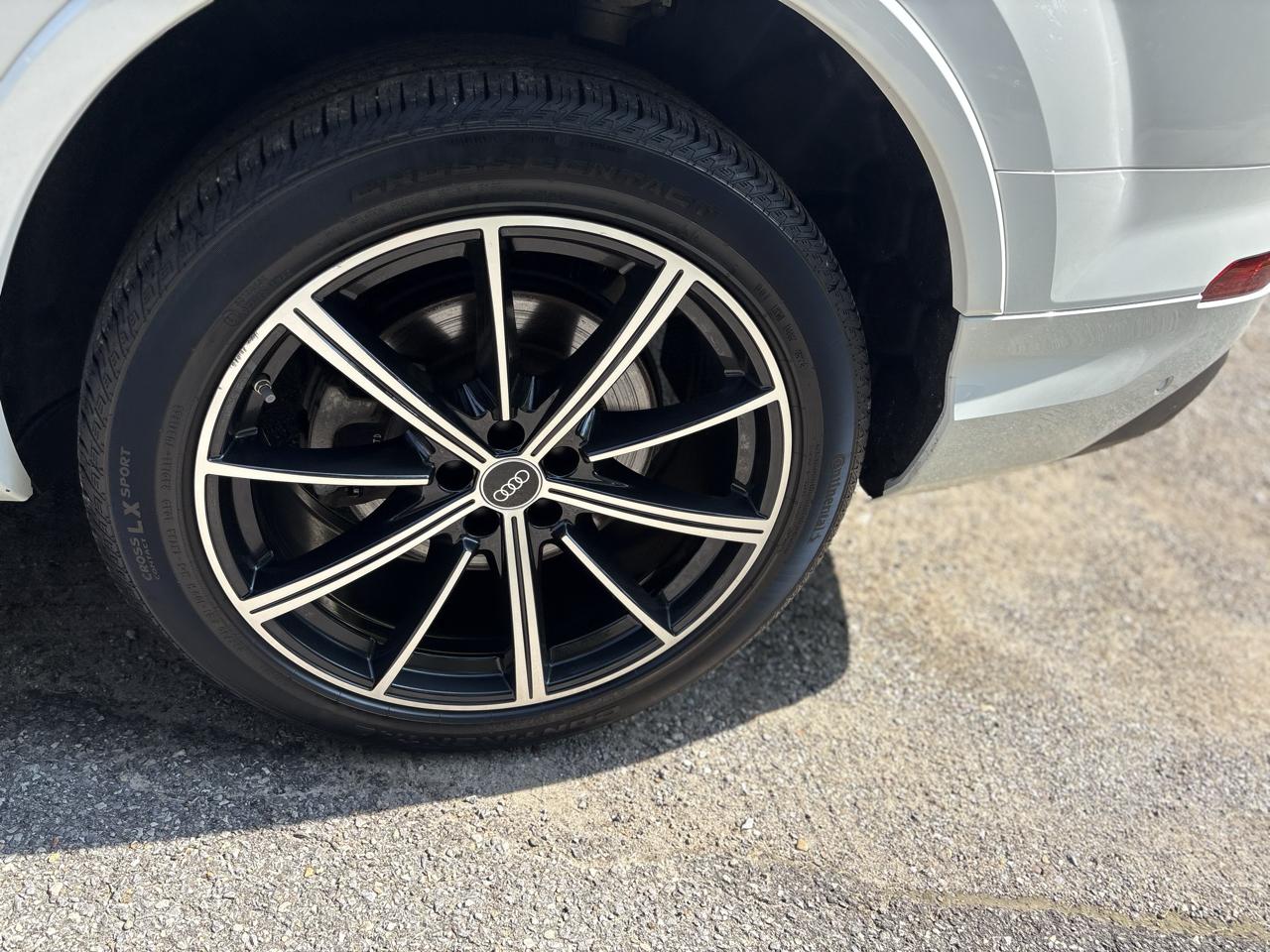 Audi Q7 Premium Plus 55 TFSI 4D SUV 3.0T 2022