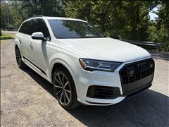 2022 Audi Q7 