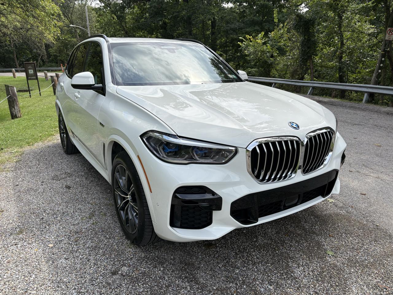 2023 BMW X5 xDrive45e