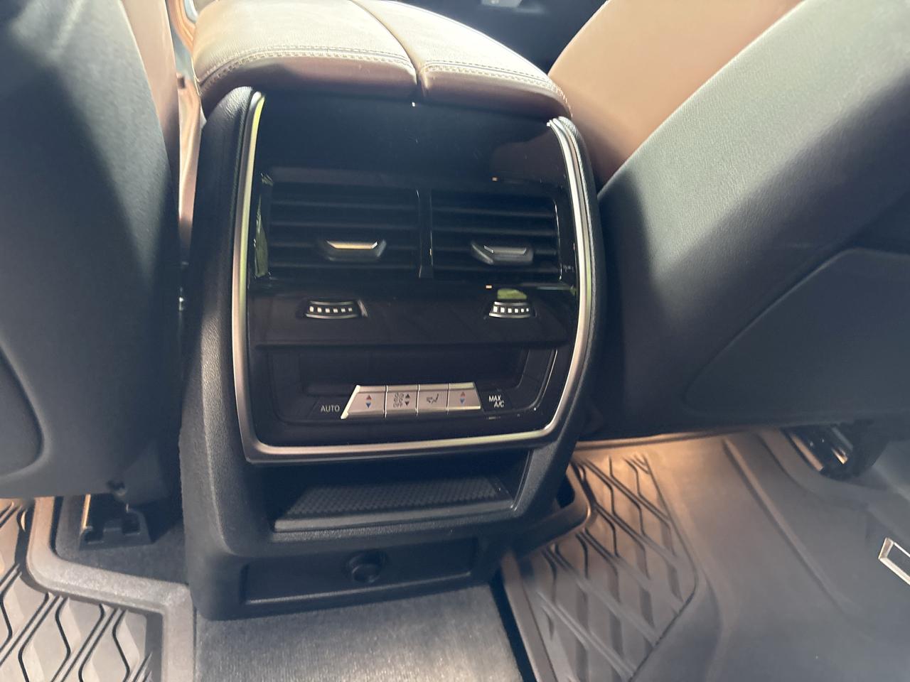 BMW X5 xDrive45e 2023