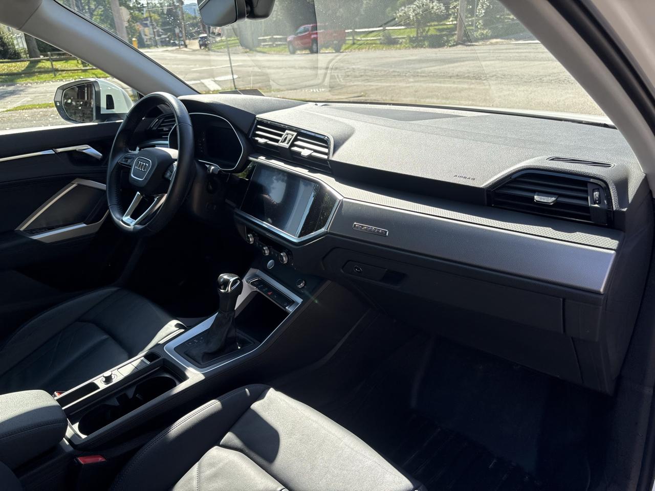 Audi Q3 S line Premium Plus quattro 2020