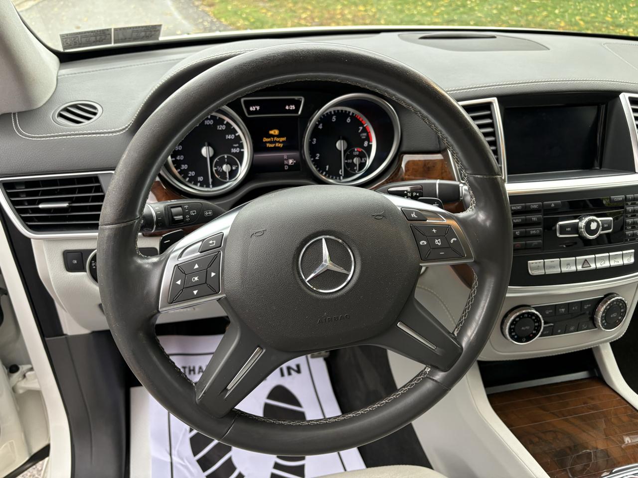 Mercedes-Benz M-Class ML400 4MATIC 2015