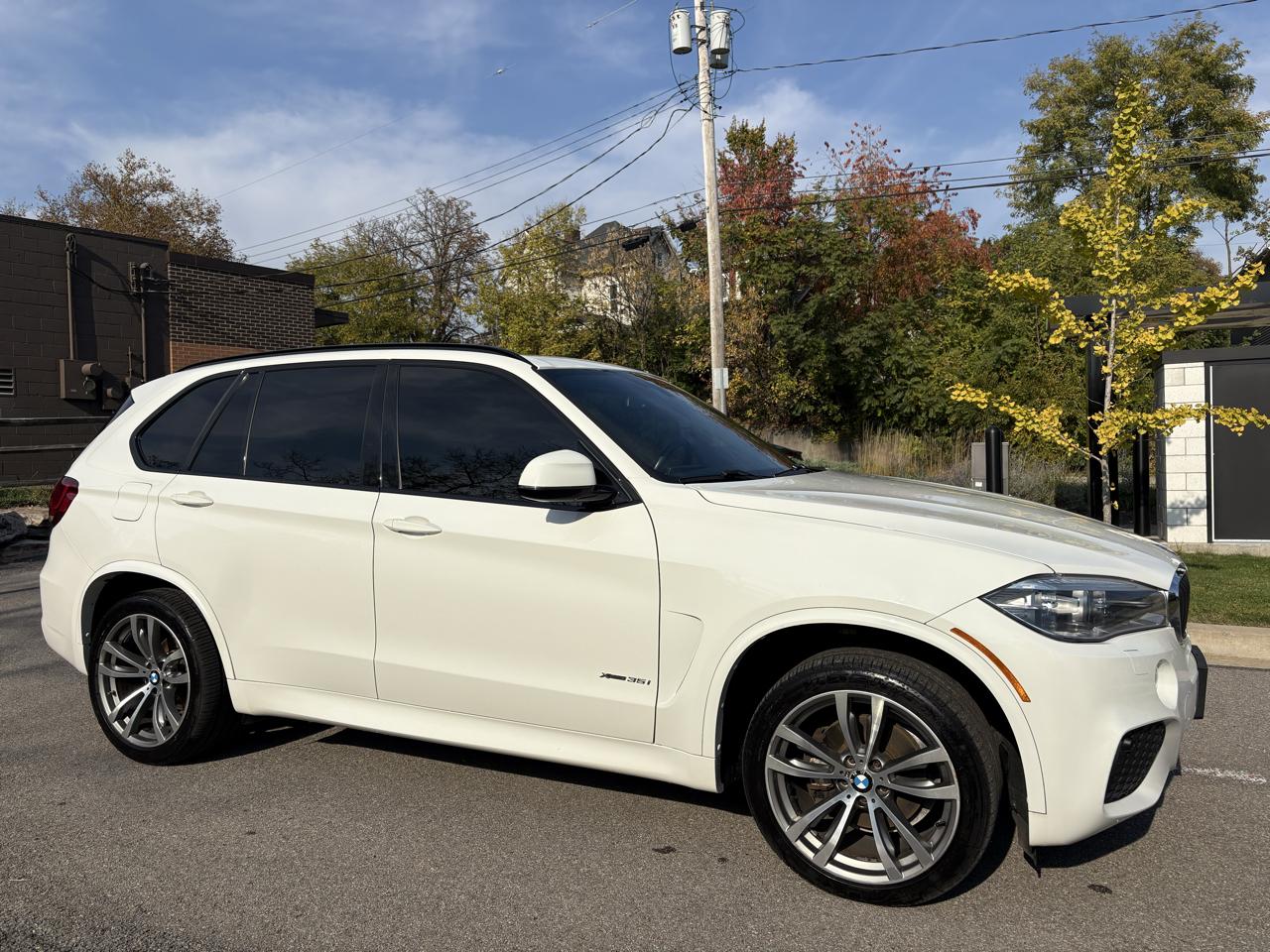BMW X5 XDrive35i Premium 4D SAV 2017