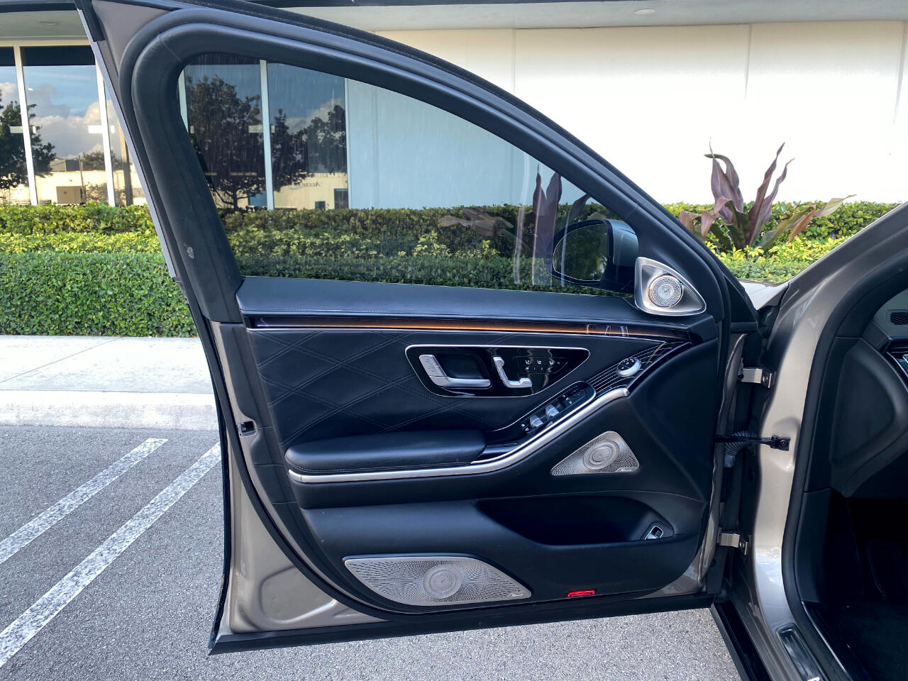 Mercedes-Benz S-Class Maybach S 580 4MATIC Sedan 2021