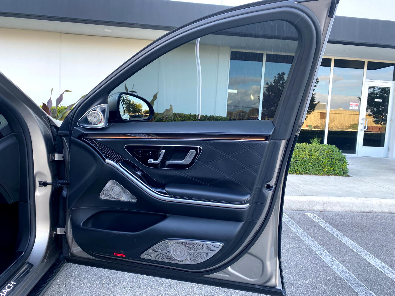 Mercedes-Benz S-Class Maybach S 580 4MATIC Sedan 2021