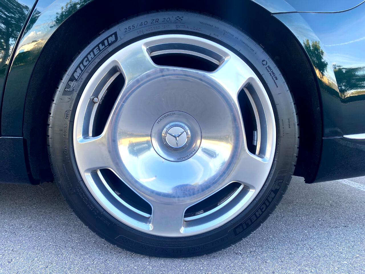 Mercedes-Benz S-Class Maybach S 580 4MATIC Sedan 2021