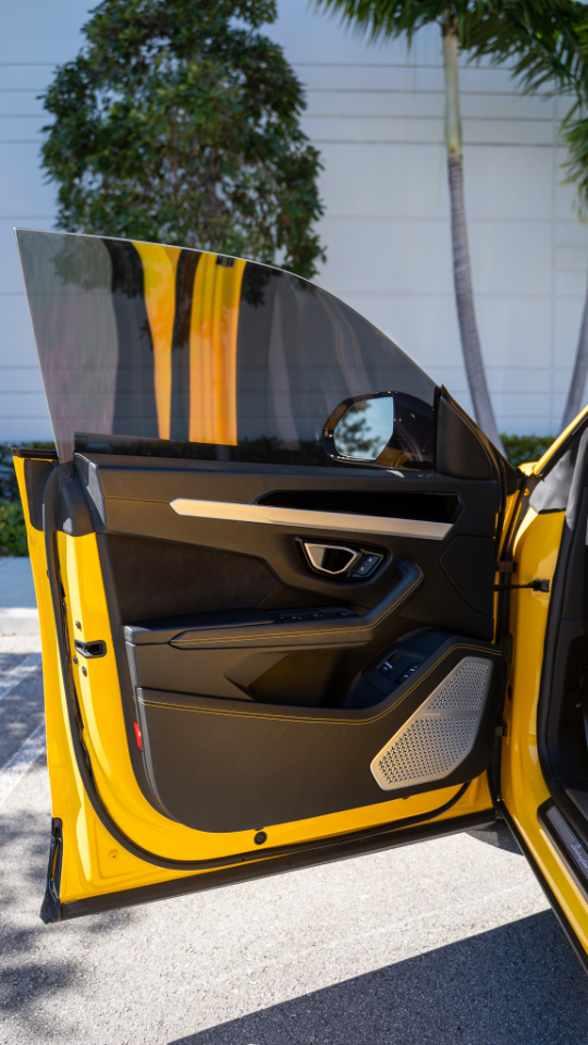 Lamborghini Urus AWD 2020