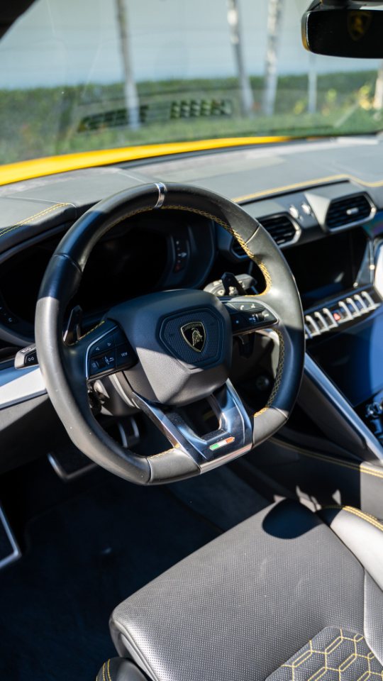 Lamborghini Urus AWD 2020