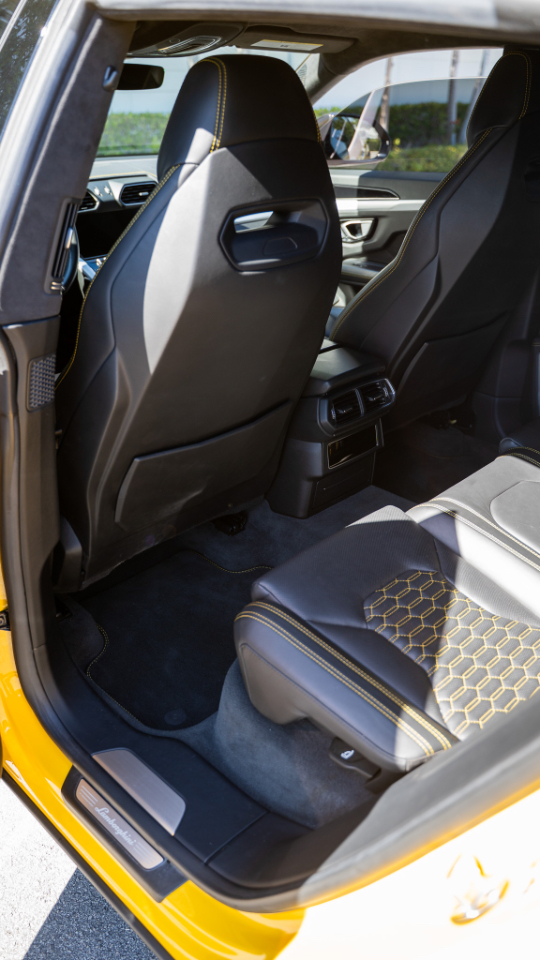 Lamborghini Urus AWD 2020