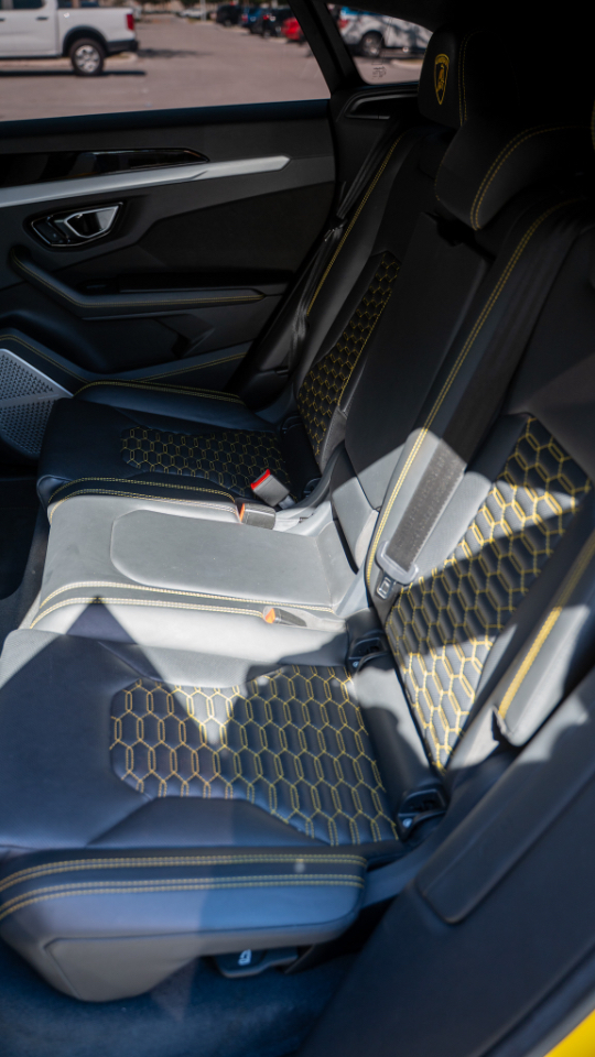 Lamborghini Urus AWD 2020