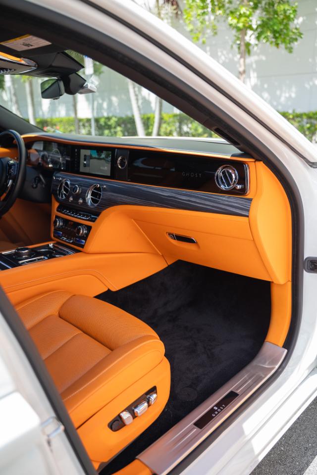 2021 Rolls-Royce Ghost Base - Photo 18