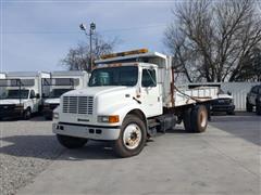 2002 International 4700 