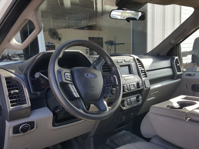 Ford F-350 SD XL SuperCab Long Bed DRW 4WD 2020