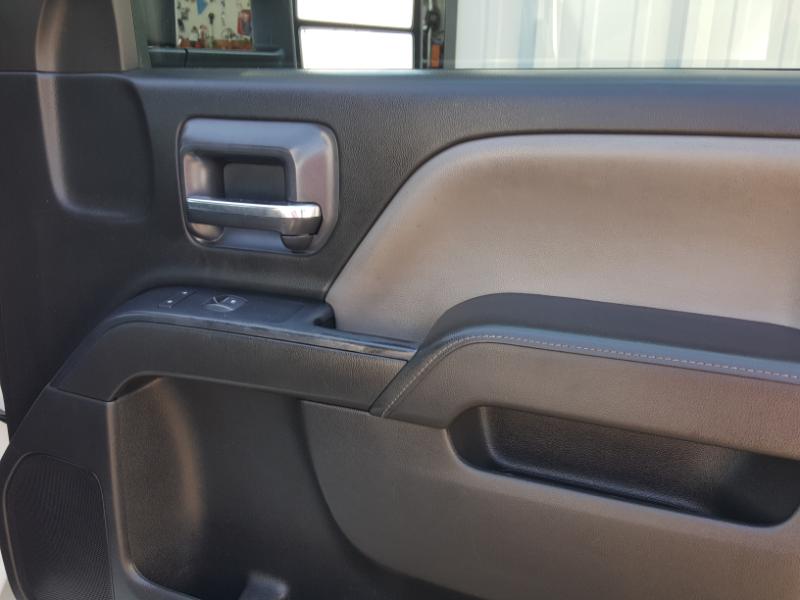 Chevrolet Silverado 3500HD Work Truck Crew Cab DRW 2WD 2015 Chevrolet Silverado 3500HD Work Truck Crew Cab DRW 2WD 2015