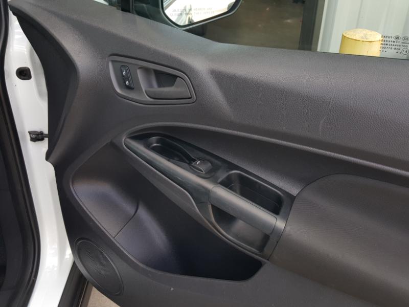 2017 Ford Transit Connect XL photo 24