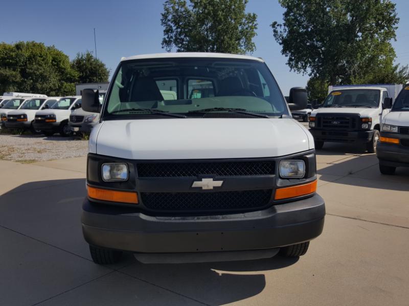 2008 Chevrolet Express 2500 photo 4
