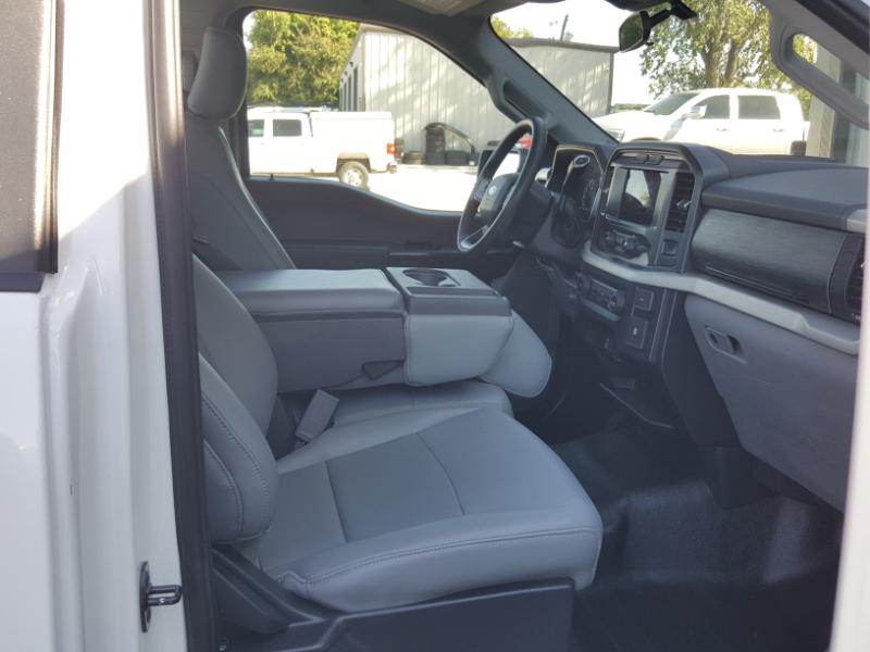 Ford F-150 XL 8-ft. Bed 2WD 2021 Ford F-150 XL 8-ft. Bed 2WD 2021