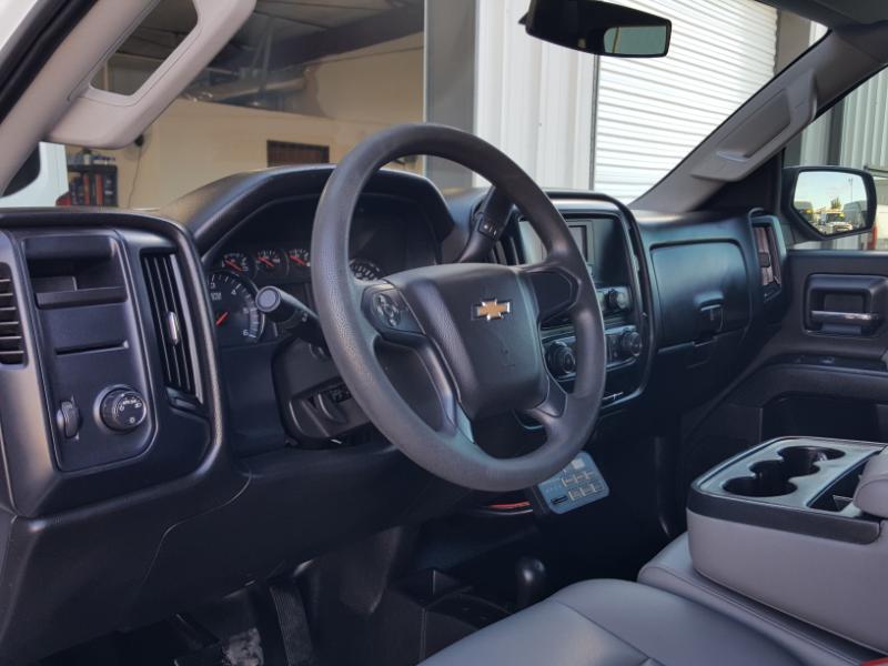 Chevrolet Silverado 2500HD Work Truck Crew Cab 4WD 2017 Chevrolet Silverado 2500HD Work Truck Crew Cab 4WD 2017