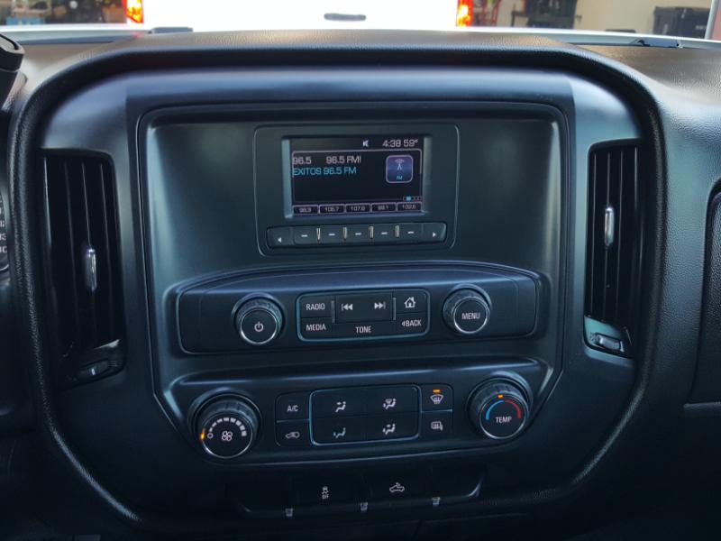 Chevrolet Silverado 2500HD Work Truck Crew Cab 4WD 2017 Chevrolet Silverado 2500HD Work Truck Crew Cab 4WD 2017