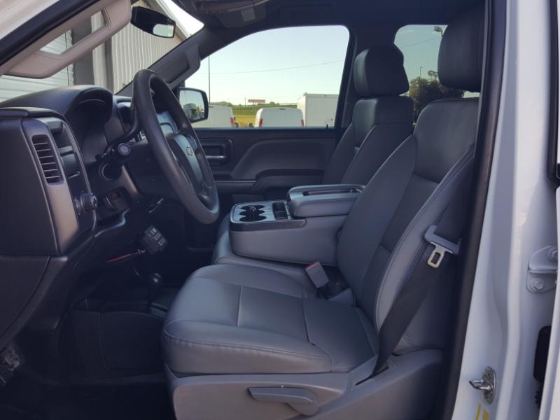 Chevrolet Silverado 2500HD Work Truck Crew Cab 4WD 2017 Chevrolet Silverado 2500HD Work Truck Crew Cab 4WD 2017