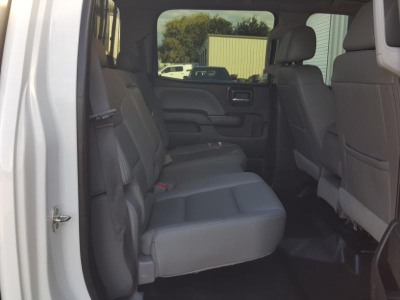 Chevrolet Silverado 2500HD Work Truck Crew Cab 4WD 2017 Chevrolet Silverado 2500HD Work Truck Crew Cab 4WD 2017