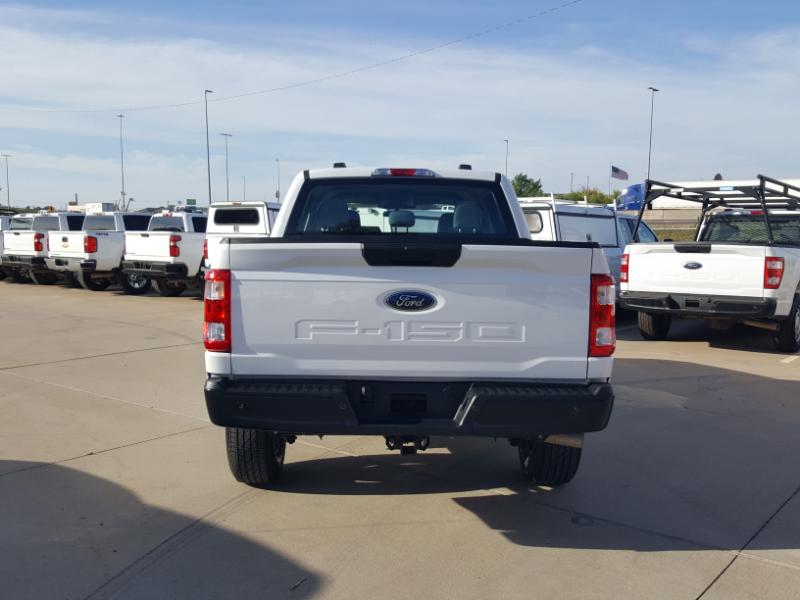 Ford F-150 XL SuperCrew 5.5-ft. Bed 4WD 2023
